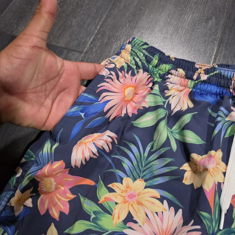 chubbies swim trunks